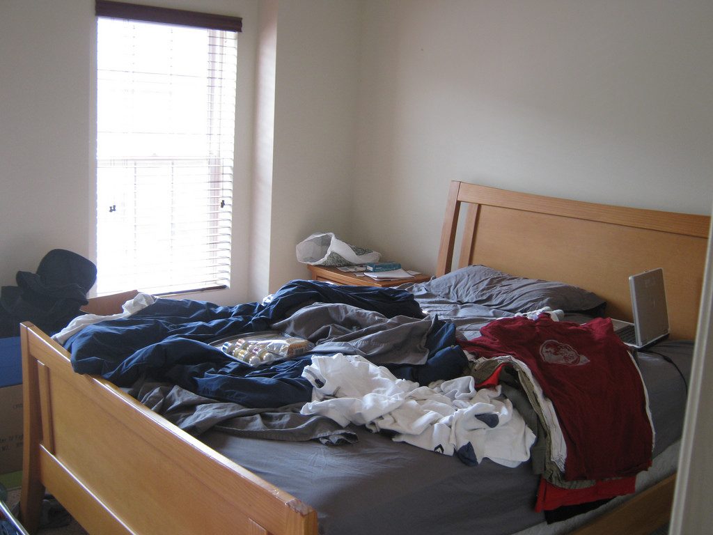 Does Your Messy Room Affect Your Roommates?