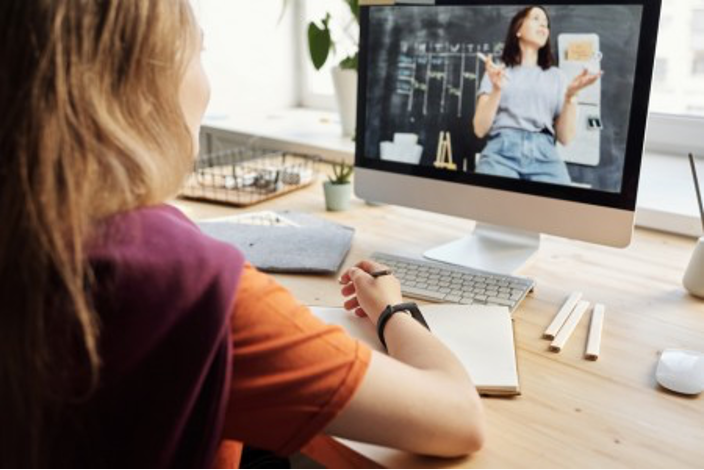 4 Productivity Tips for Your Remote Courses