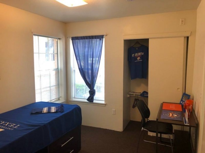 Centennial Court Apartments In Arlington Texas