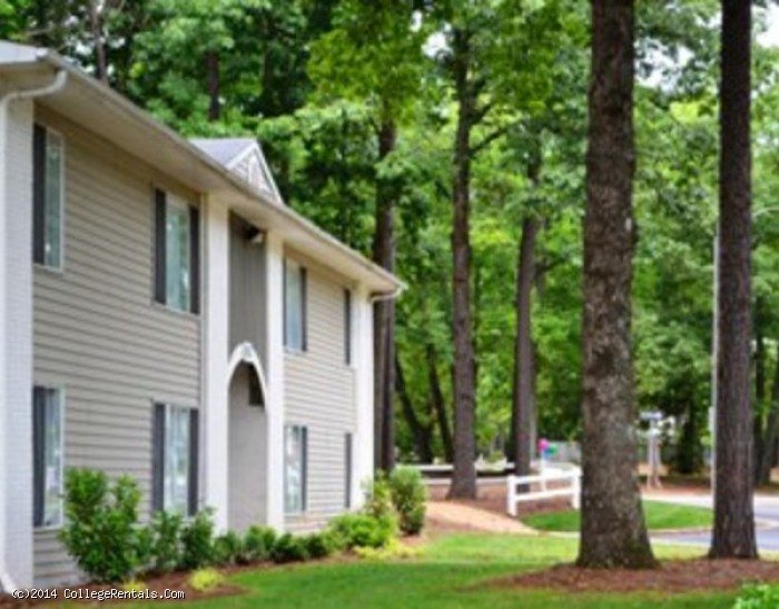  Oxford  Square apartments in Cary North Carolina 