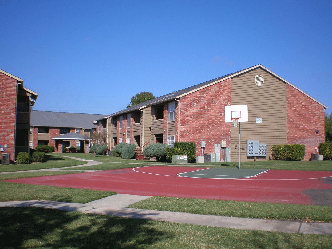 Riverside Apartments San Marcos